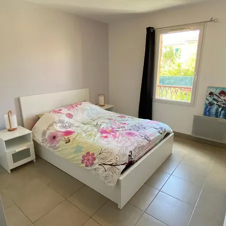 Villa 91M2 Climatisee, Proche Plage Avec Jardin Roquebrune-sur-Argens Exterior photo