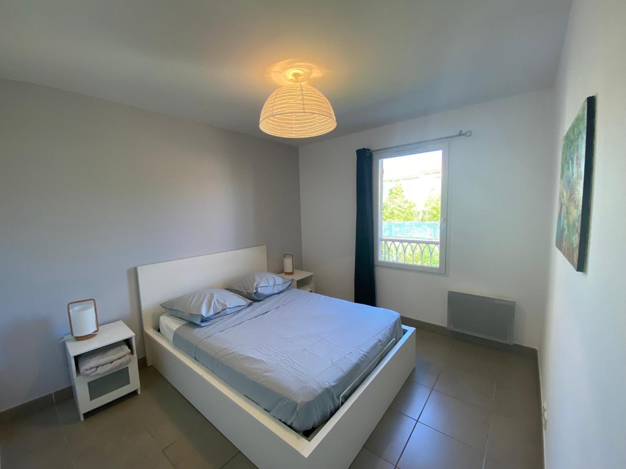 Villa 91m2 Climatisee, Proche Plage Avec Jardin *